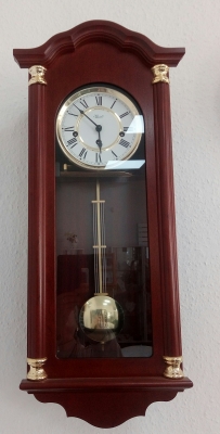 Wanduhr mechanisch Hermle