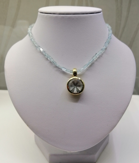 Edelsteinkette mit Anhänger Edelsteinkette mit Anhänger
